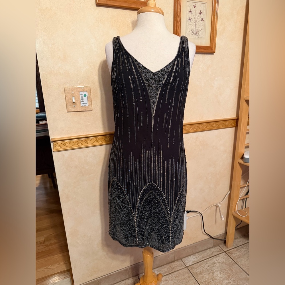 Lauren Ralph Black Beaded V-Neck Sleeveless Dress size 8